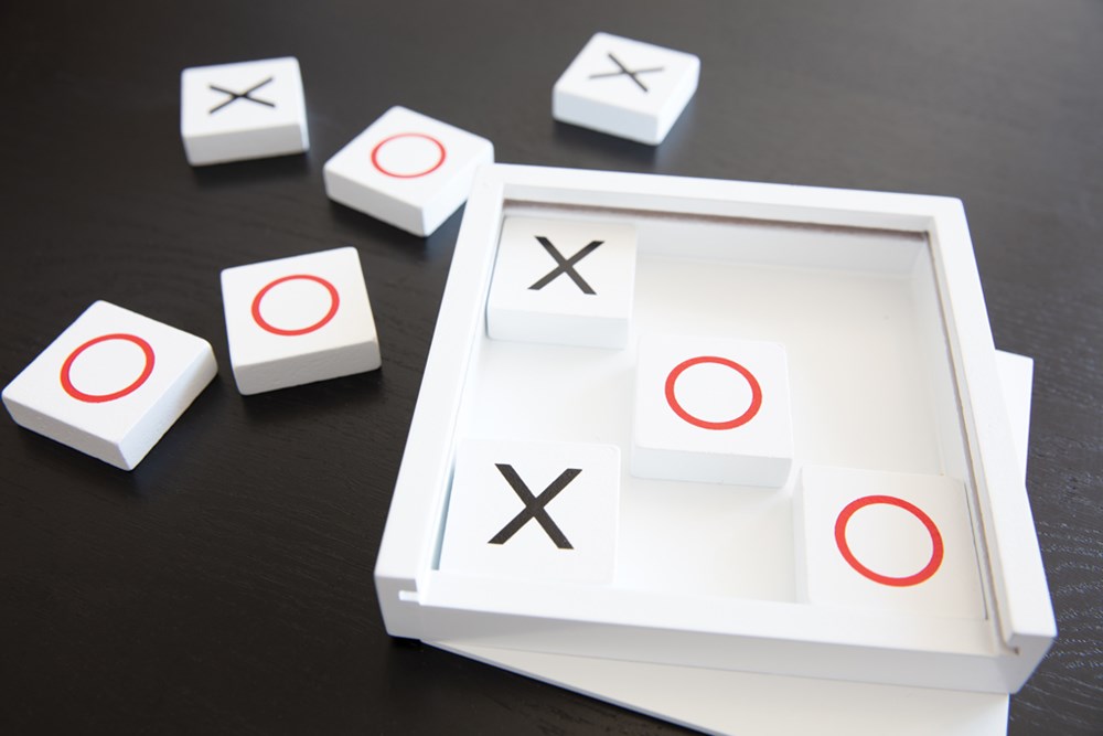 Deluxe Tic Tac Toe spel